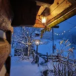Goralska Chata Bystre Z 1863r Шале *
